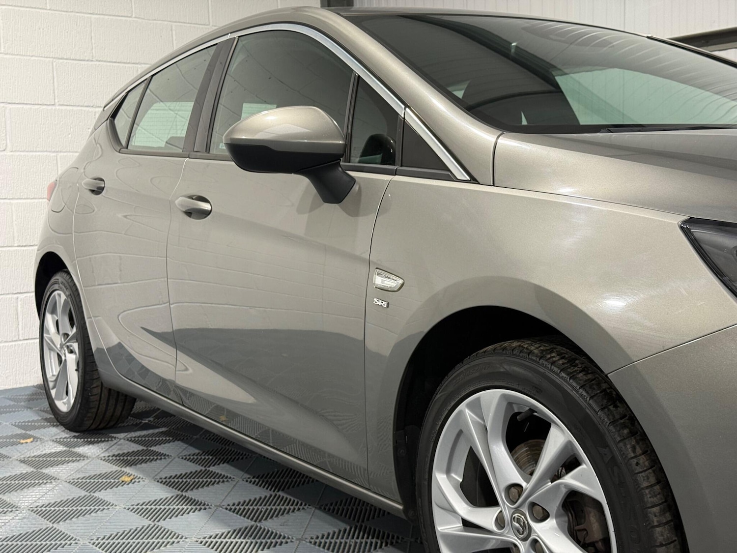 Used Vauxhall Astra 2017 for sale - 76336351: Photo 9