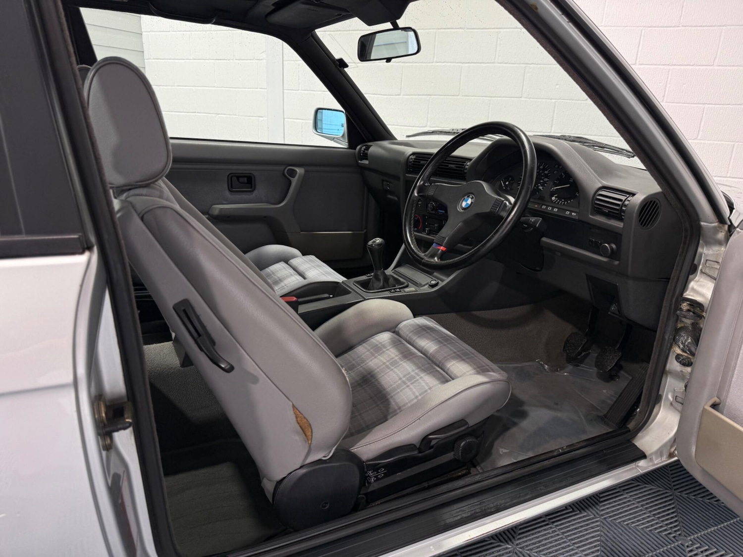 Vehicle 36