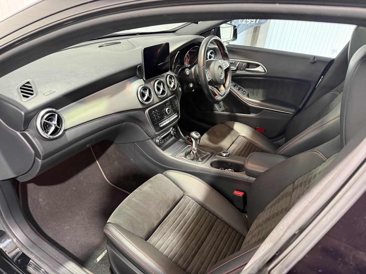 Used Mercedes-Benz CLA 2019 for sale - 77050107: Photo 3