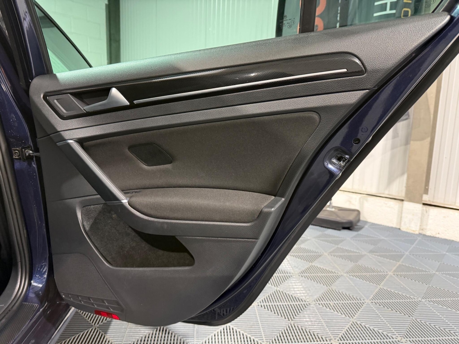 Used Volkswagen Golf 2016 for sale - 77613072: Photo 39