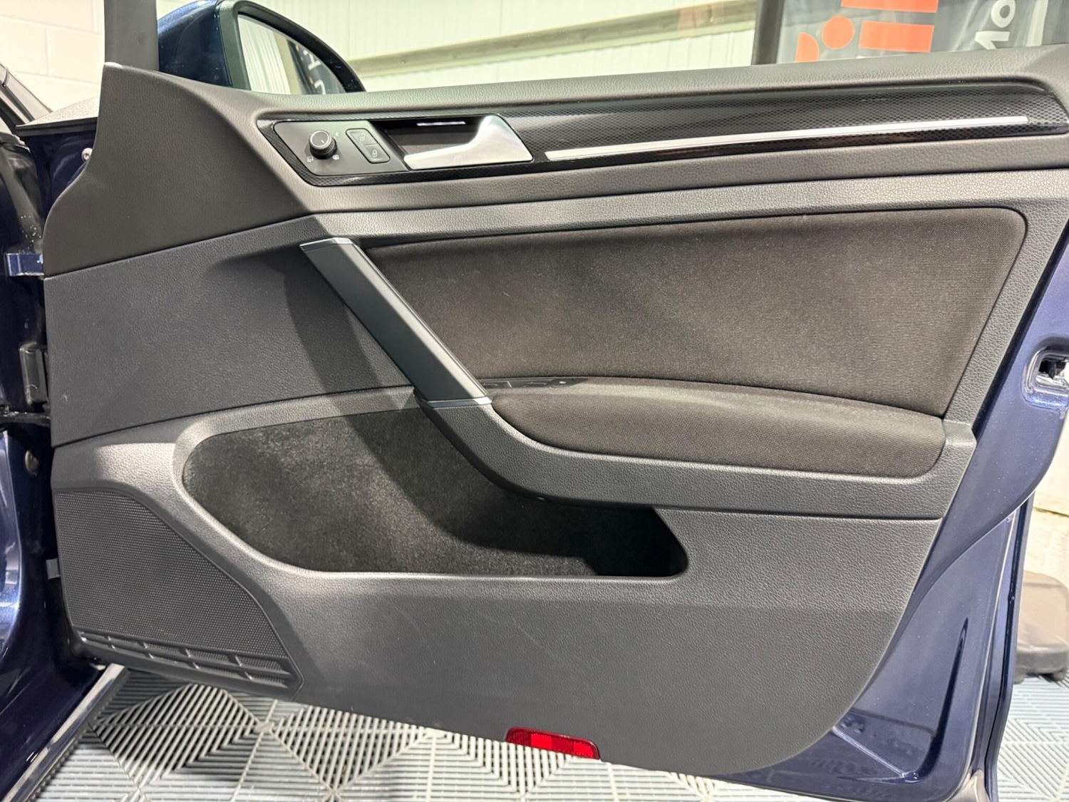 Used Volkswagen Golf 2016 for sale - 77613072: Photo 40