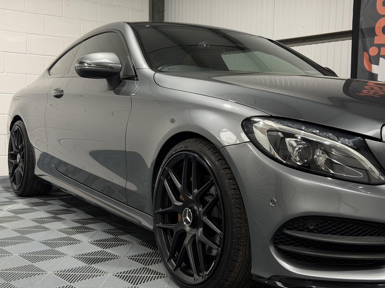 Used Mercedes-Benz C Class 2016 for sale - 78141586: Photo 4