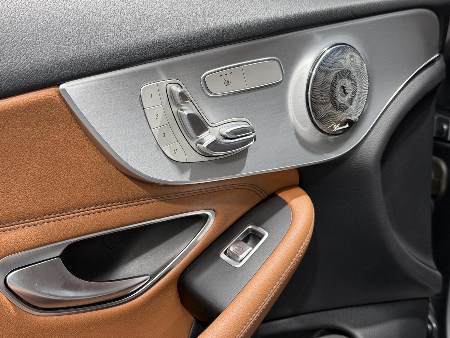 Used Mercedes-Benz C Class 2016 for sale - 78141586: Photo 9