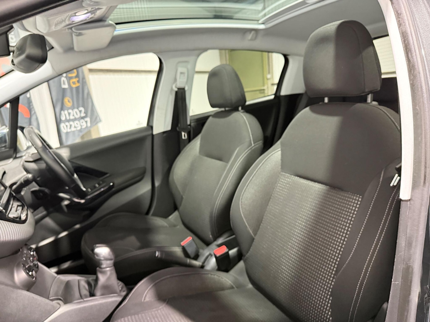 Used Peugeot 208 2017 for sale - 77478970: Photo 57