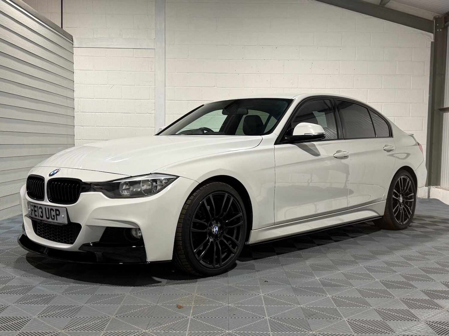 Used BMW 3 Series 2013 for sale - 76942443: Photo 11