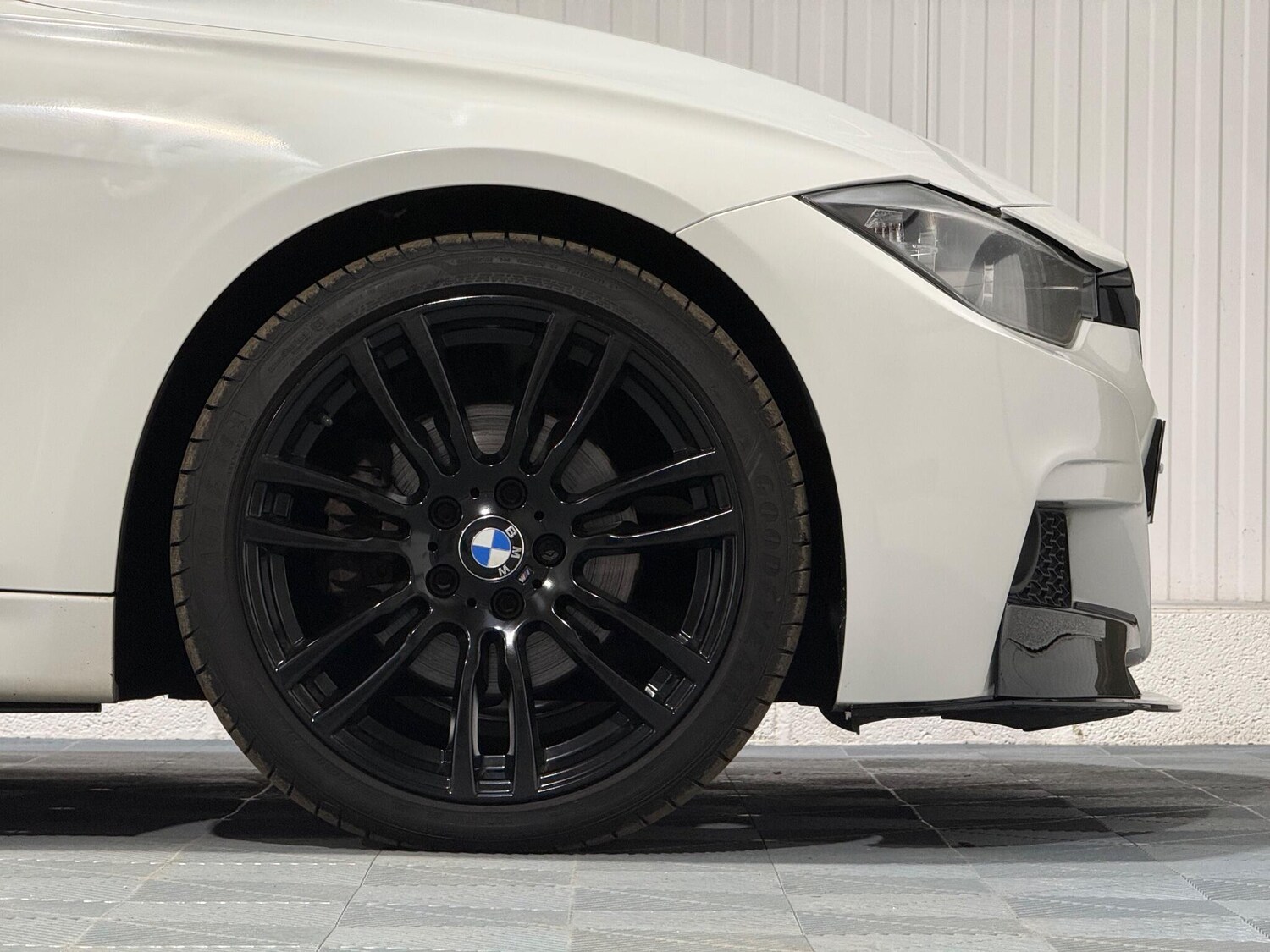 Used BMW 3 Series 2013 for sale - 76942443: Photo 42