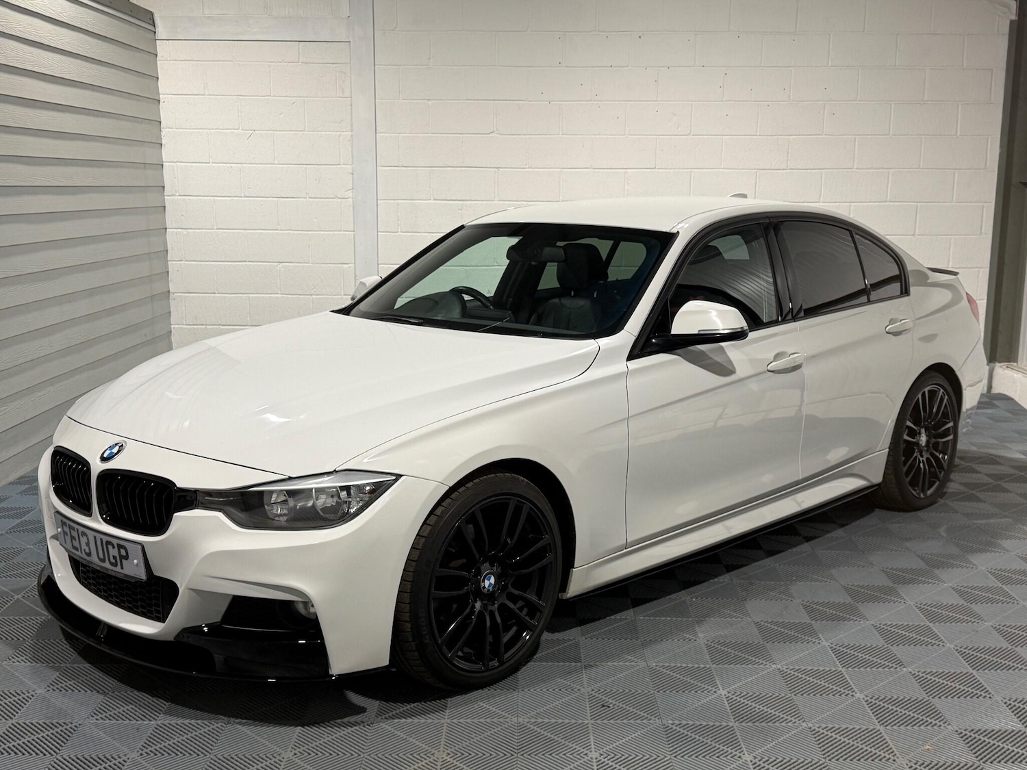 Used BMW 3 Series 2013 for sale - 76942443: Photo 5