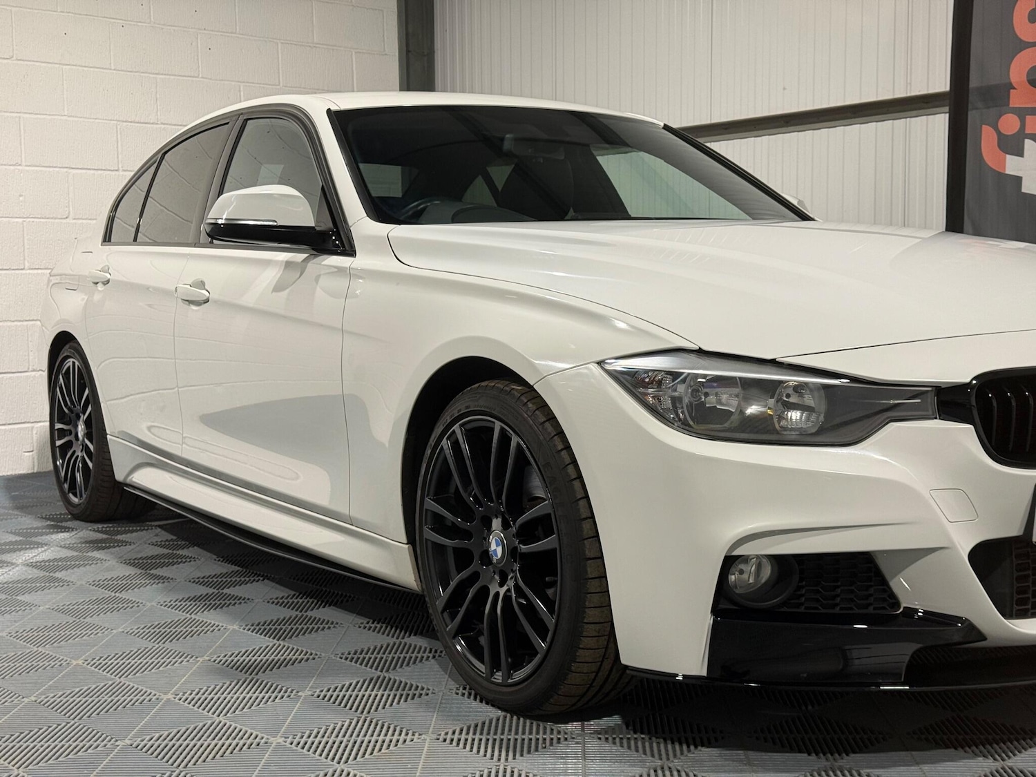 Used BMW 3 Series 2013 for sale - 76942443: Photo 9