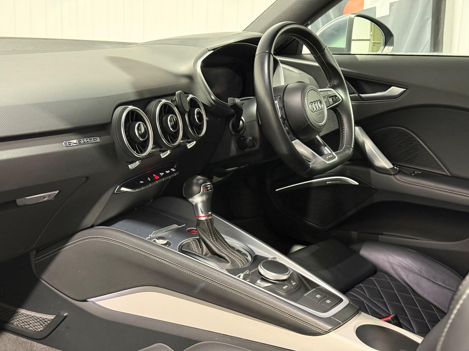 Used Audi TT 2015 for sale - 76898752: Photo 22