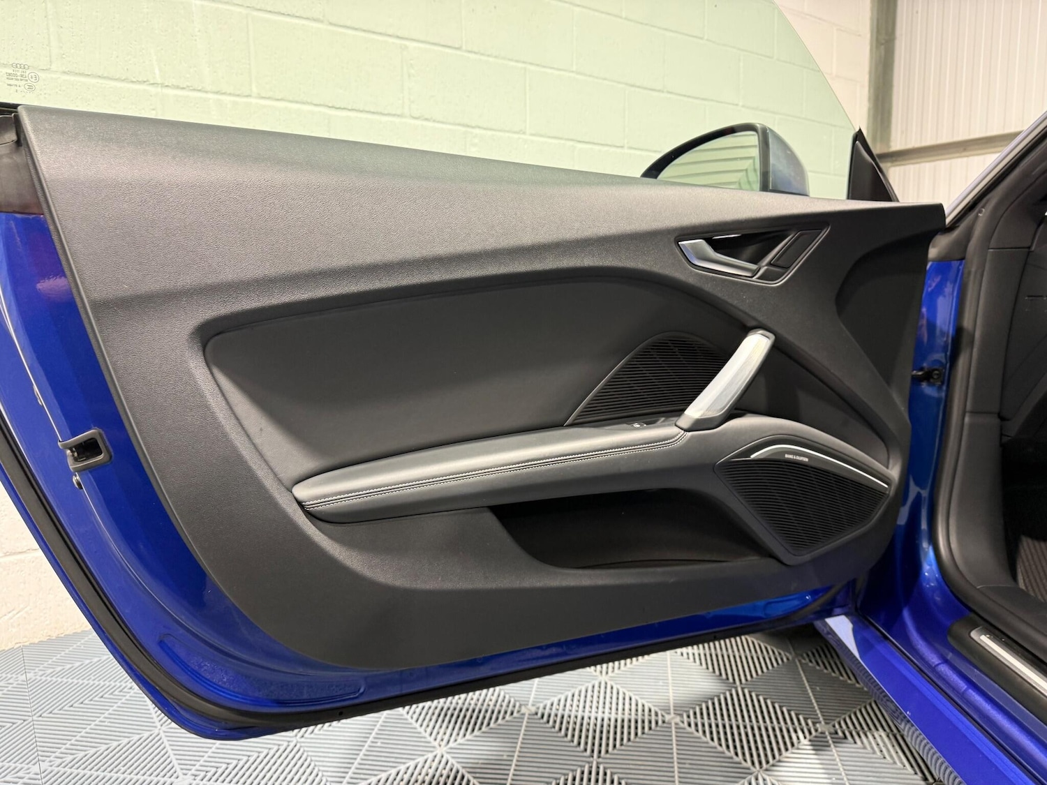 Used Audi TT 2015 for sale - 76898752: Photo 28