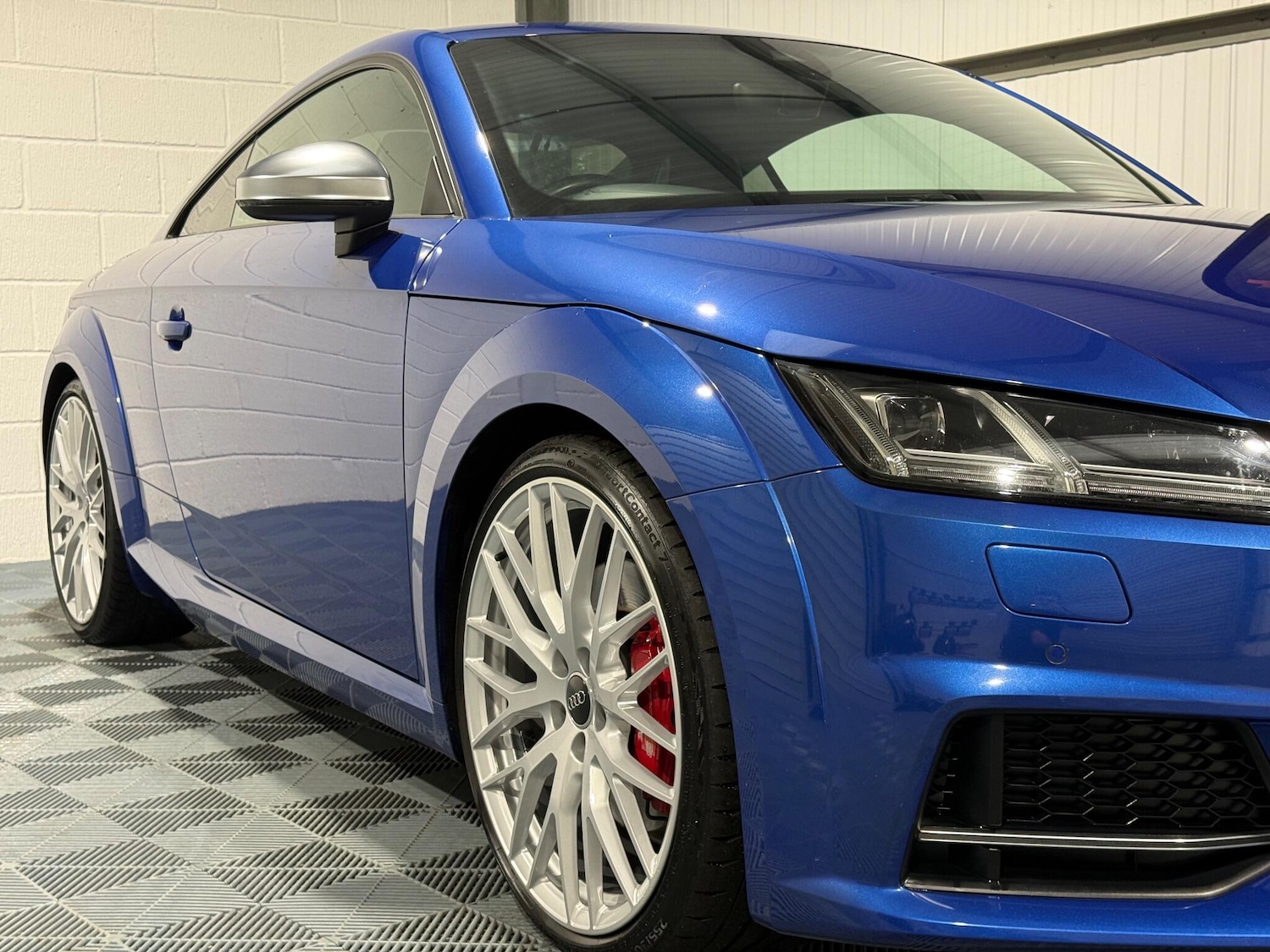 Used Audi TT 2015 for sale - 76898752: Photo 8