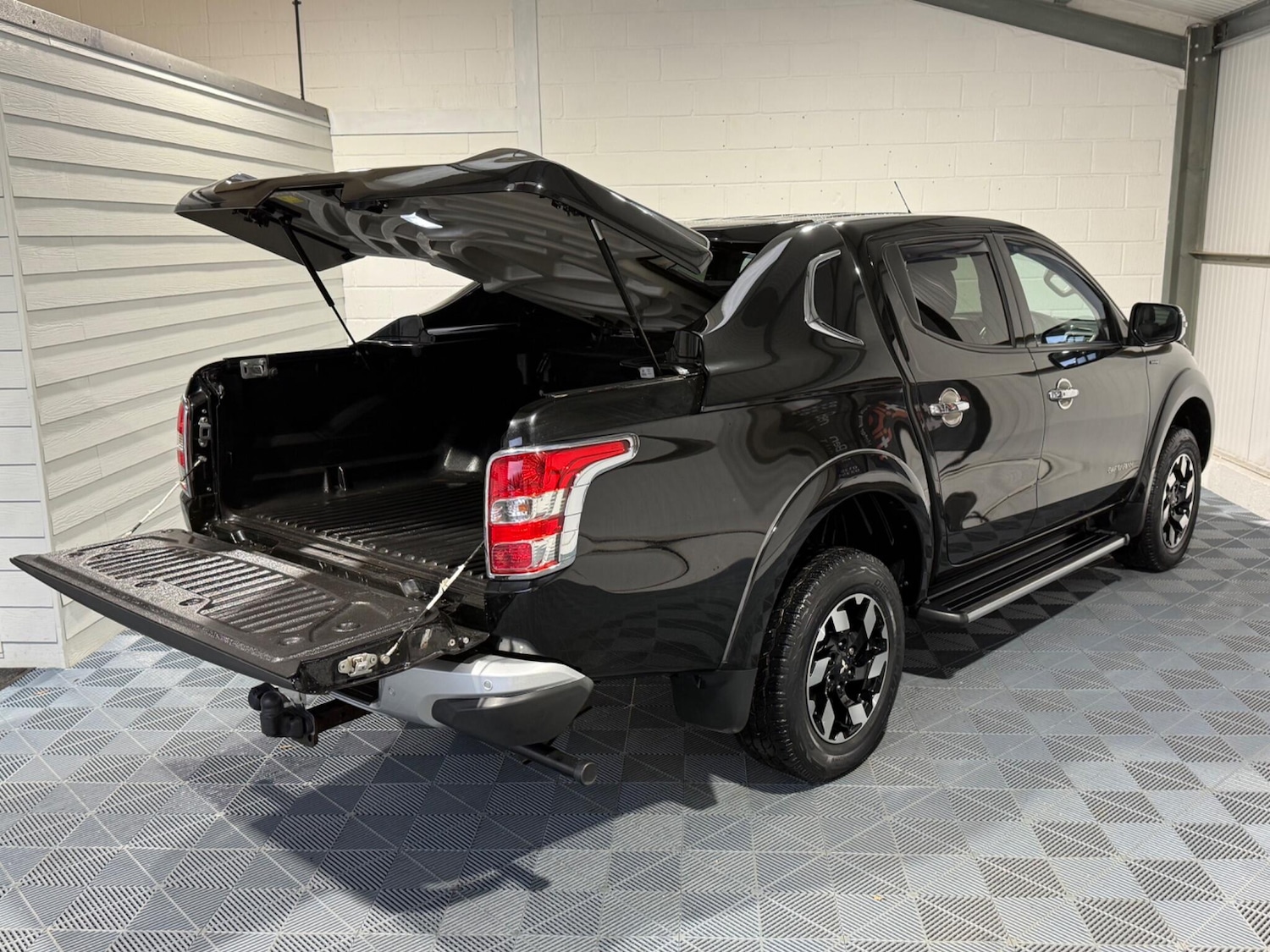 Used Mitsubishi L200 2015 for sale - 76592873: Photo 23