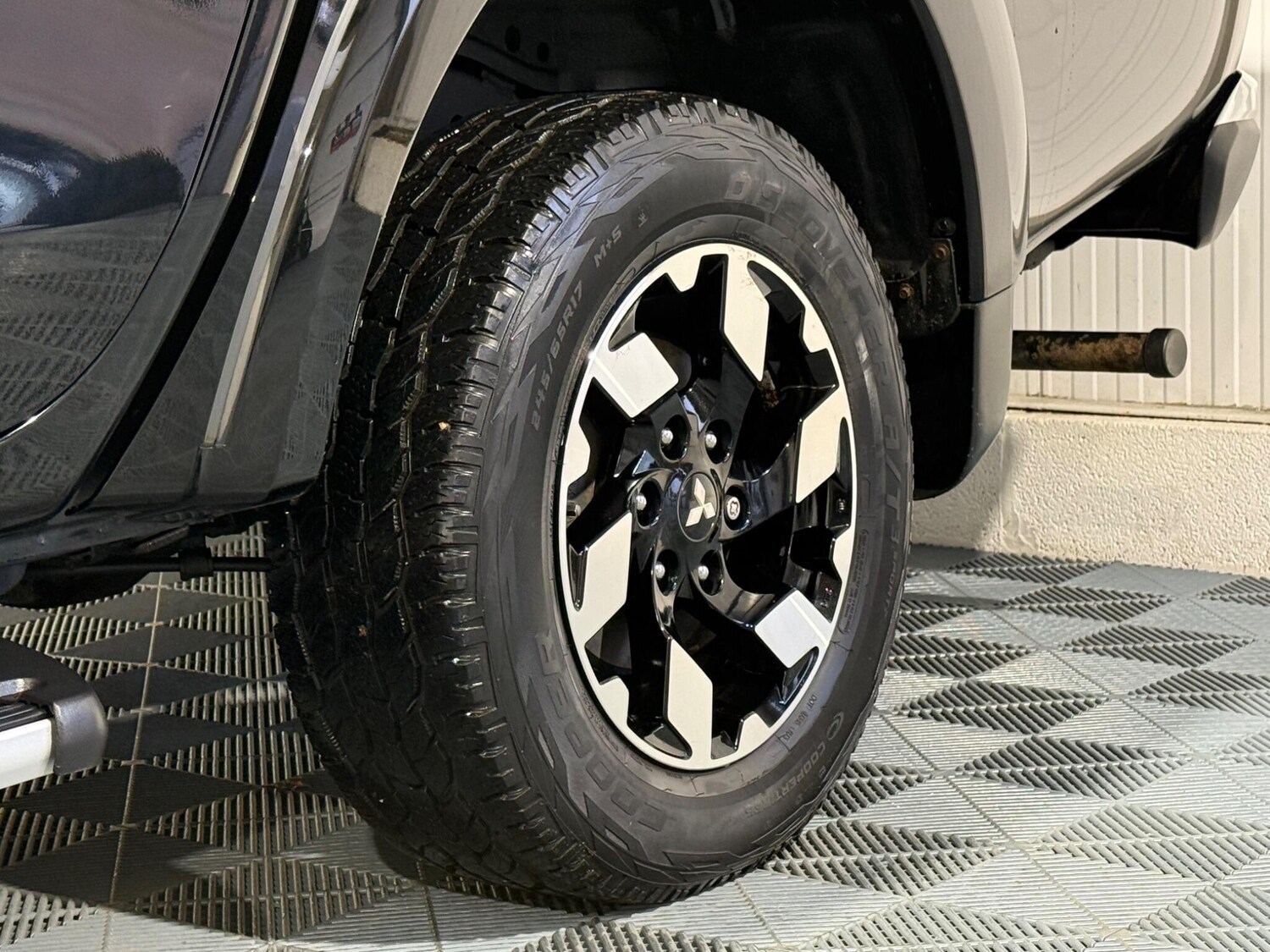 Used Mitsubishi L200 2015 for sale - 76592873: Photo 32