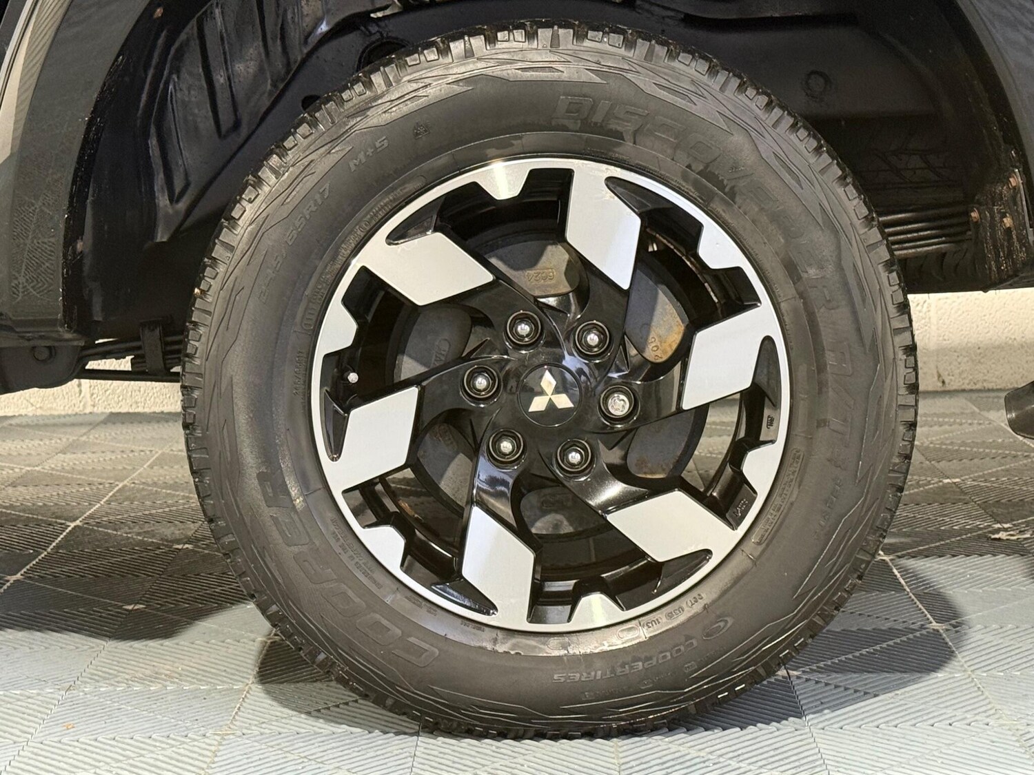 Used Mitsubishi L200 2015 for sale - 76592873: Photo 33