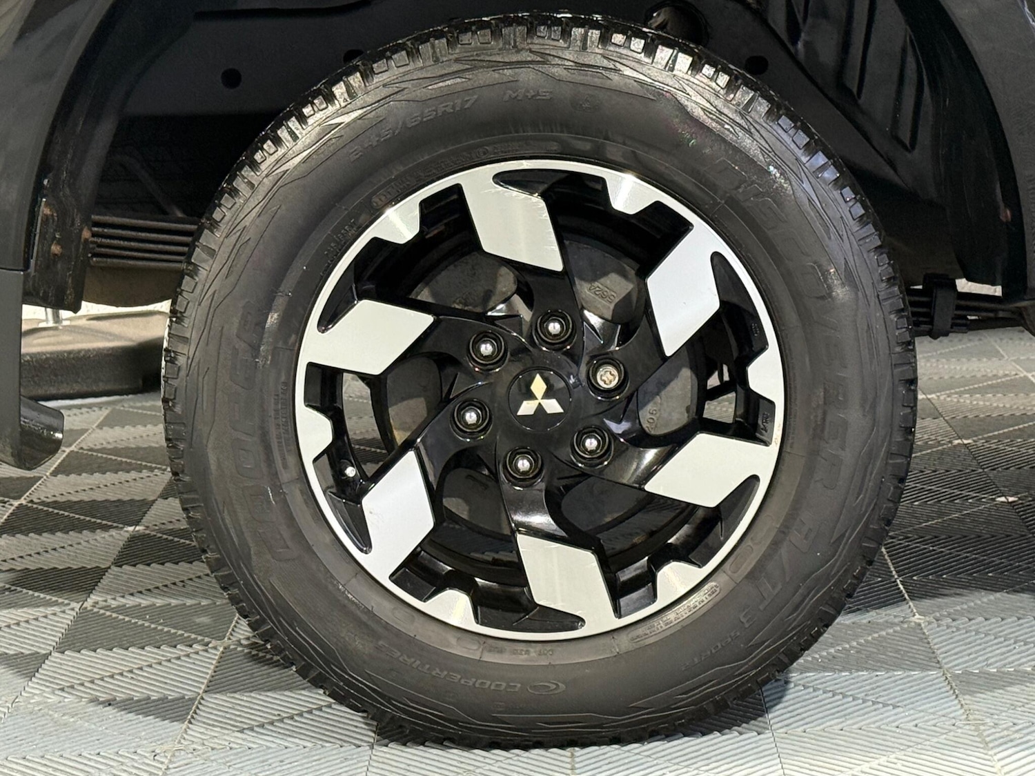 Used Mitsubishi L200 2015 for sale - 76592873: Photo 41