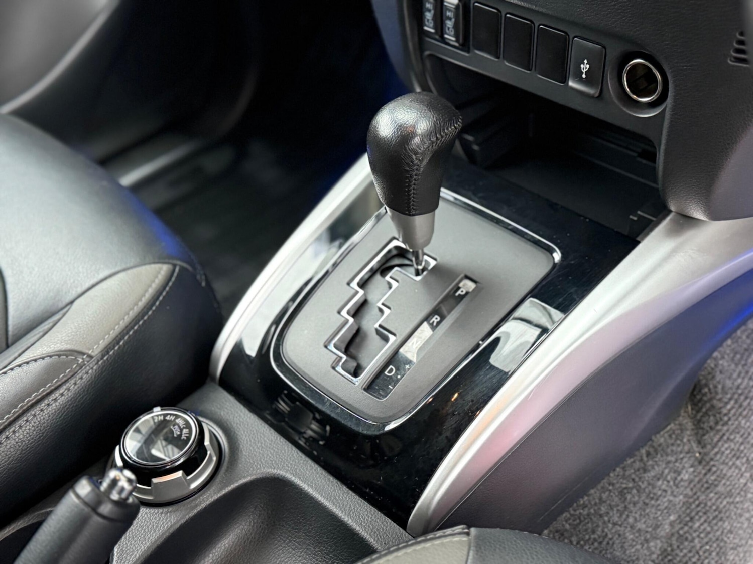 Used Mitsubishi L200 2015 for sale - 76592873: Photo 43