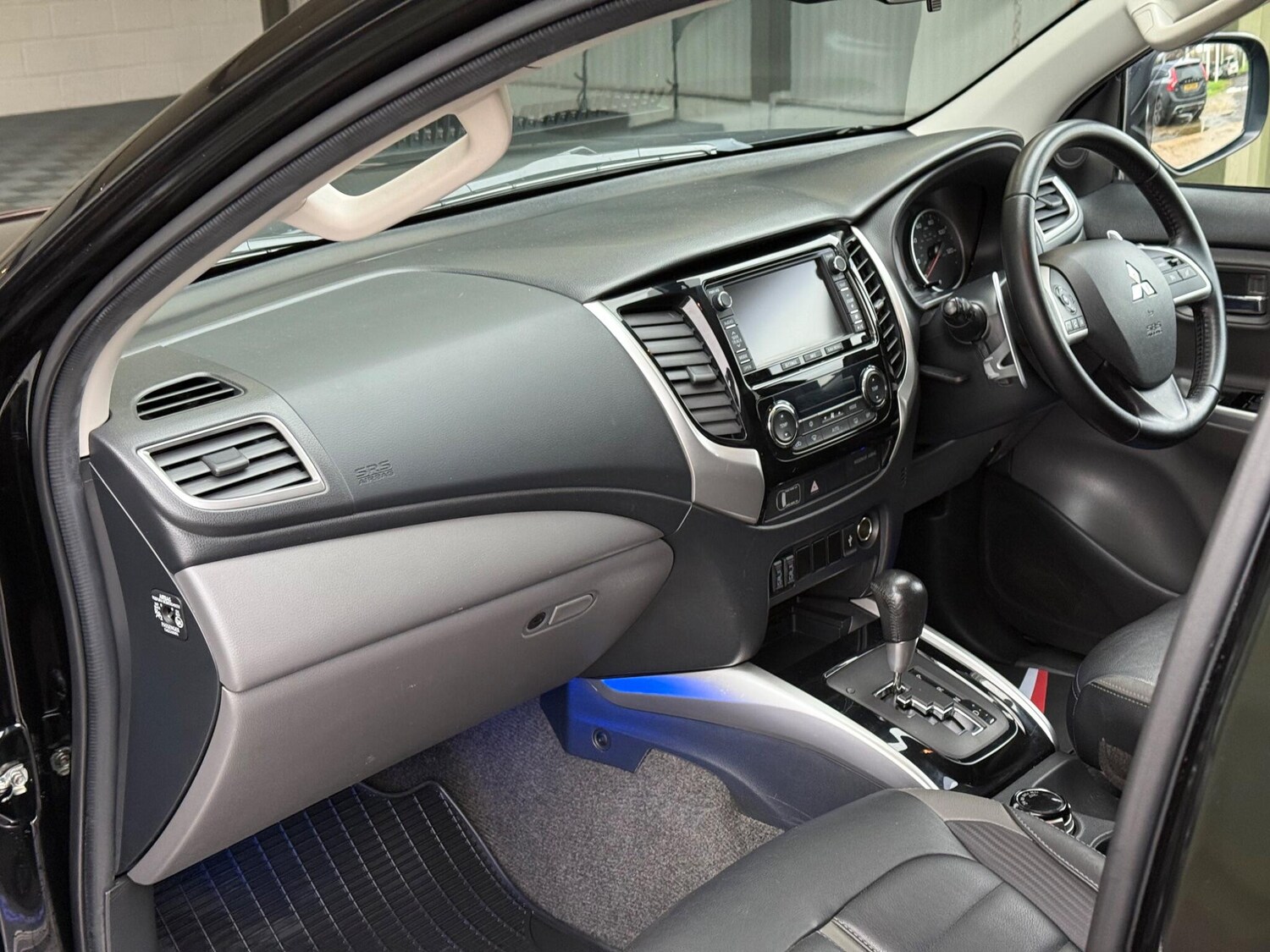 Used Mitsubishi L200 2015 for sale - 76592873: Photo 45