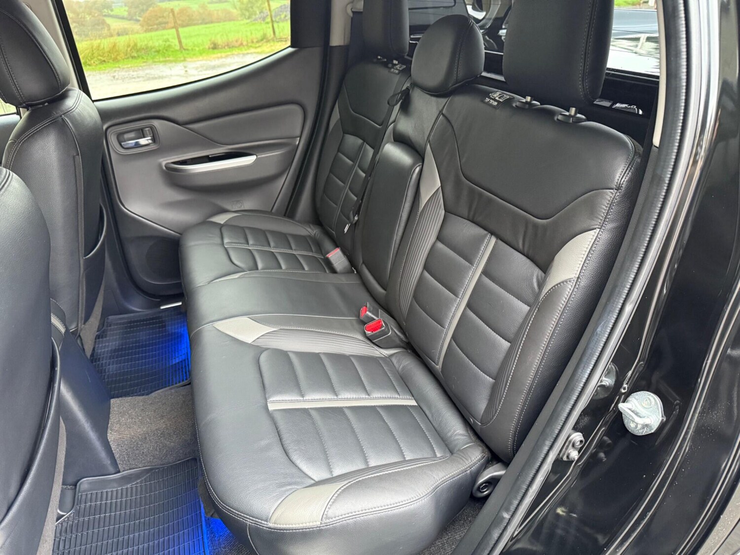 Used Mitsubishi L200 2015 for sale - 76592873: Photo 59