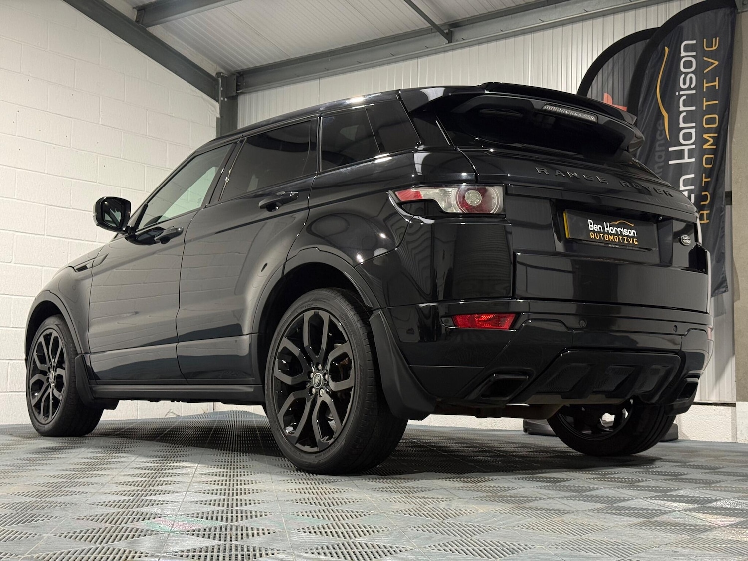 Used Land Rover Range Rover Evoque 2011 for sale - 77230256: Photo 17