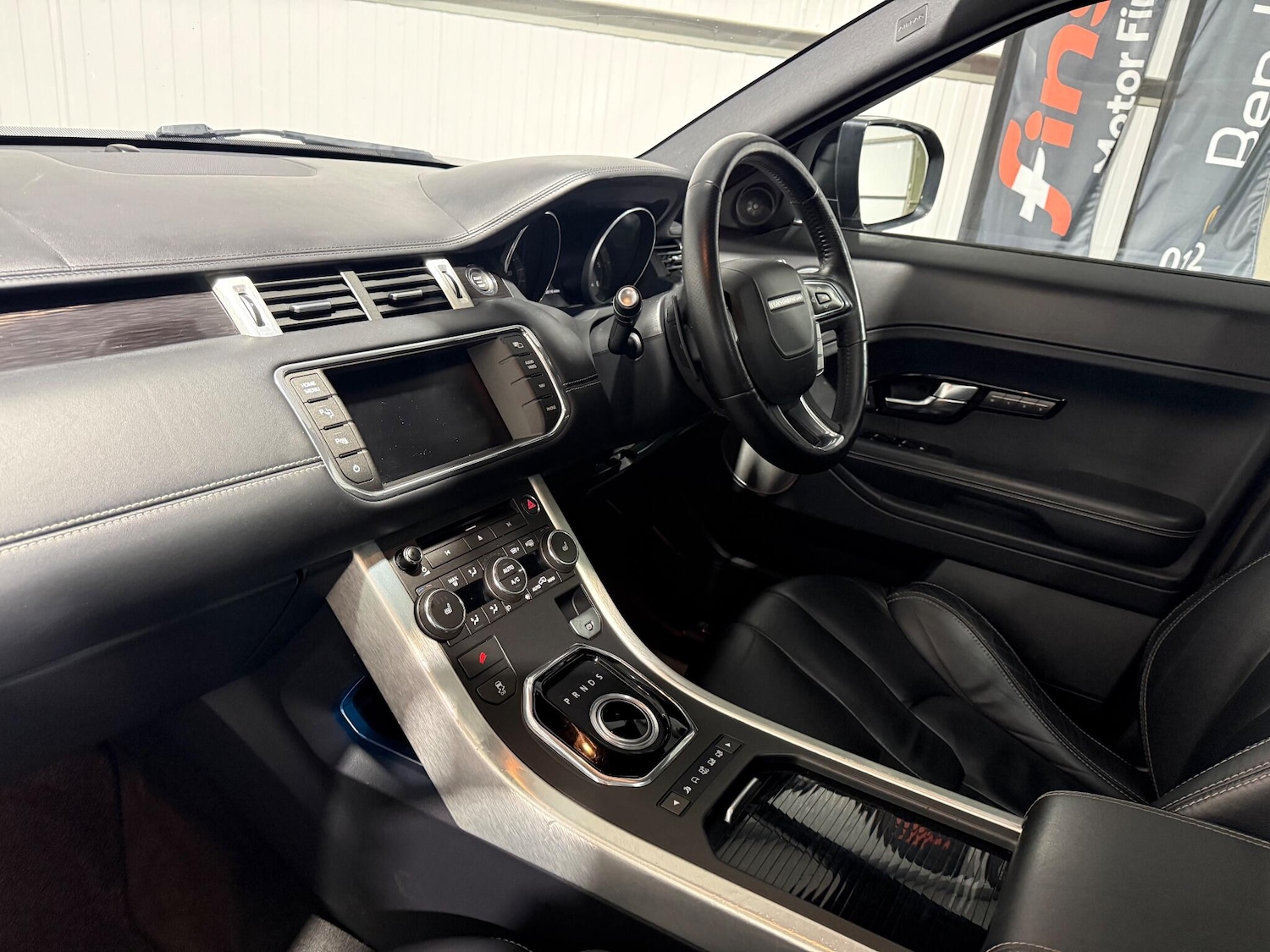 Used Land Rover Range Rover Evoque 2011 for sale - 77230256: Photo 33