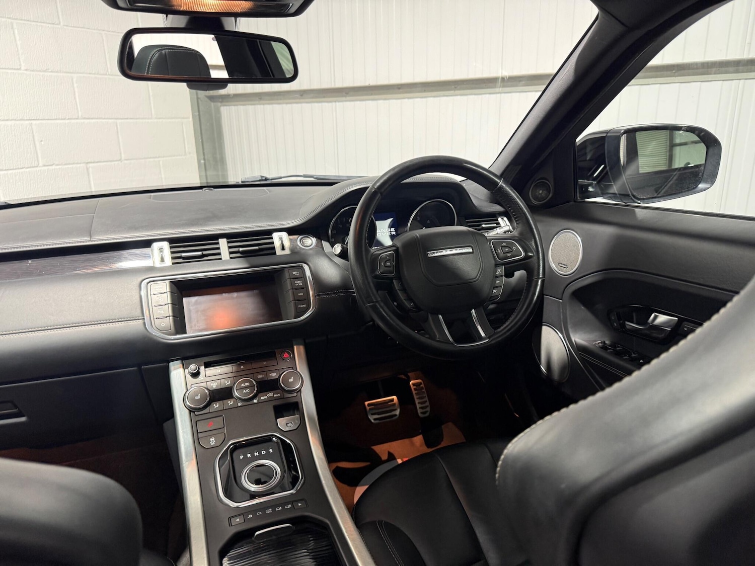 Used Land Rover Range Rover Evoque 2011 for sale - 77230256: Photo 34