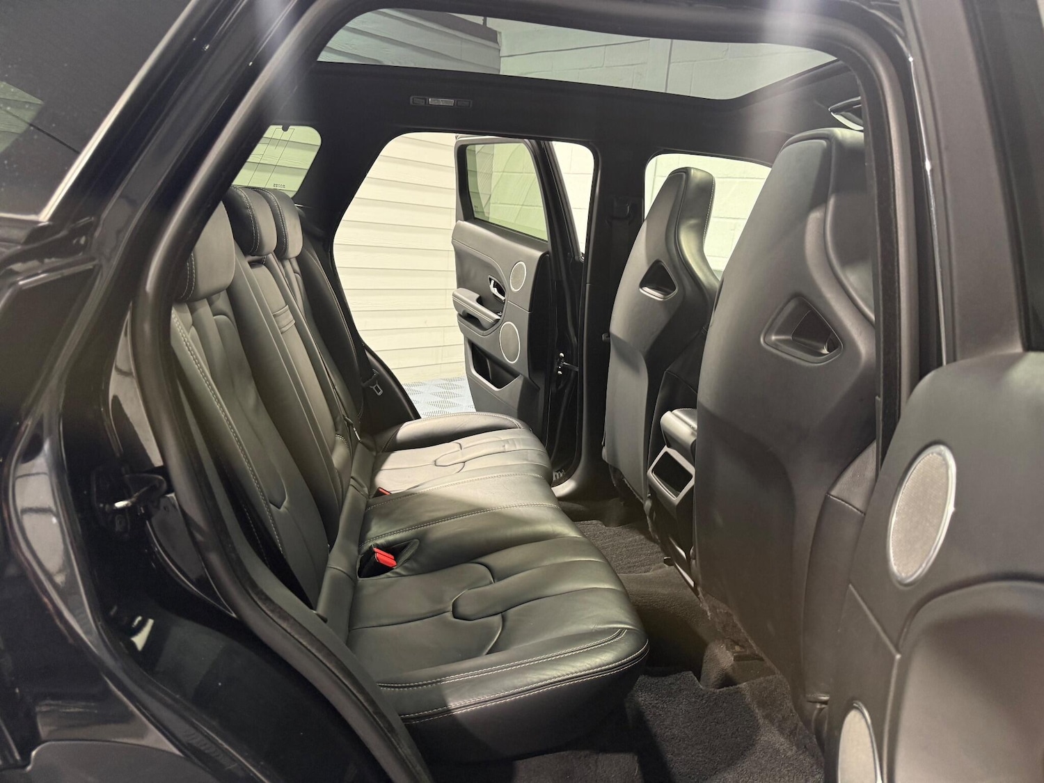 Used Land Rover Range Rover Evoque 2011 for sale - 77230256: Photo 39