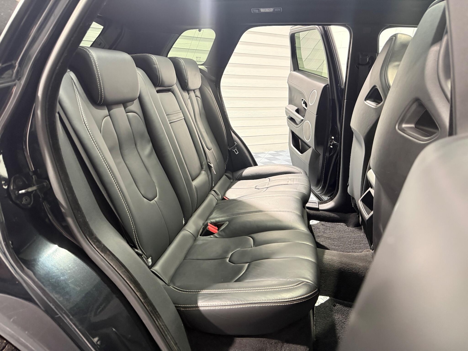 Used Land Rover Range Rover Evoque 2011 for sale - 77230256: Photo 40