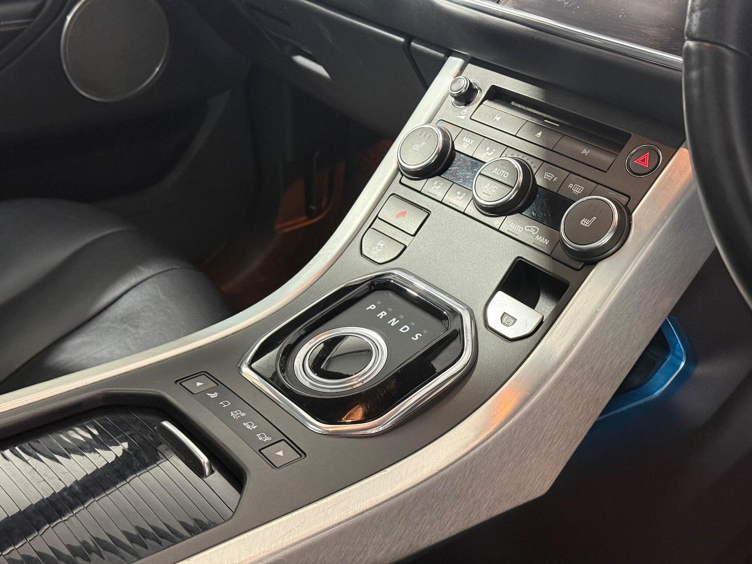 Used Land Rover Range Rover Evoque 2011 for sale - 77230256: Photo 41