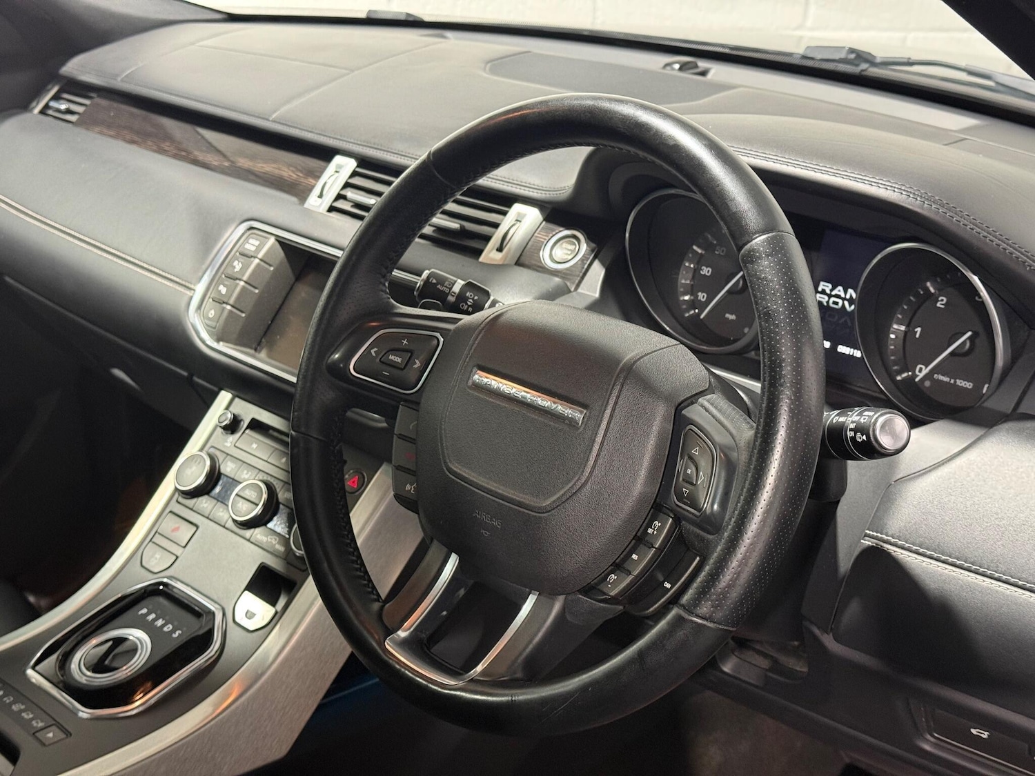 Used Land Rover Range Rover Evoque 2011 for sale - 77230256: Photo 49