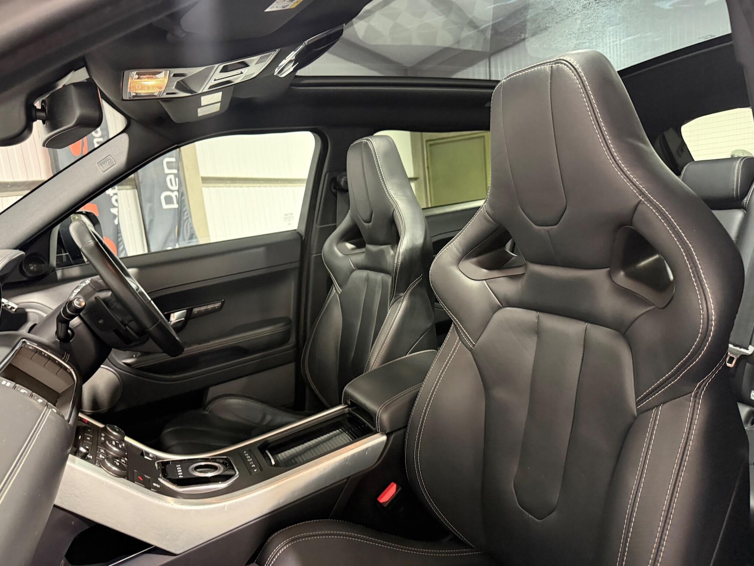 Used Land Rover Range Rover Evoque 2011 for sale - 77230256: Photo 54