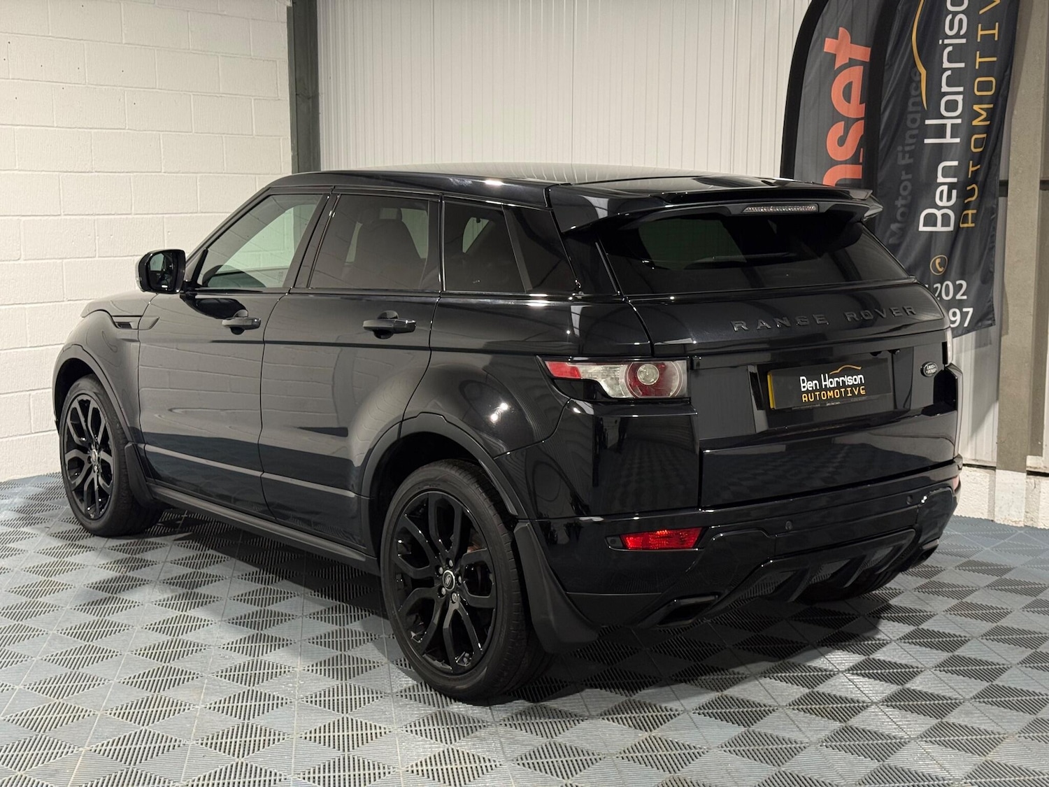 Used Land Rover Range Rover Evoque 2011 for sale - 77230256: Photo 7