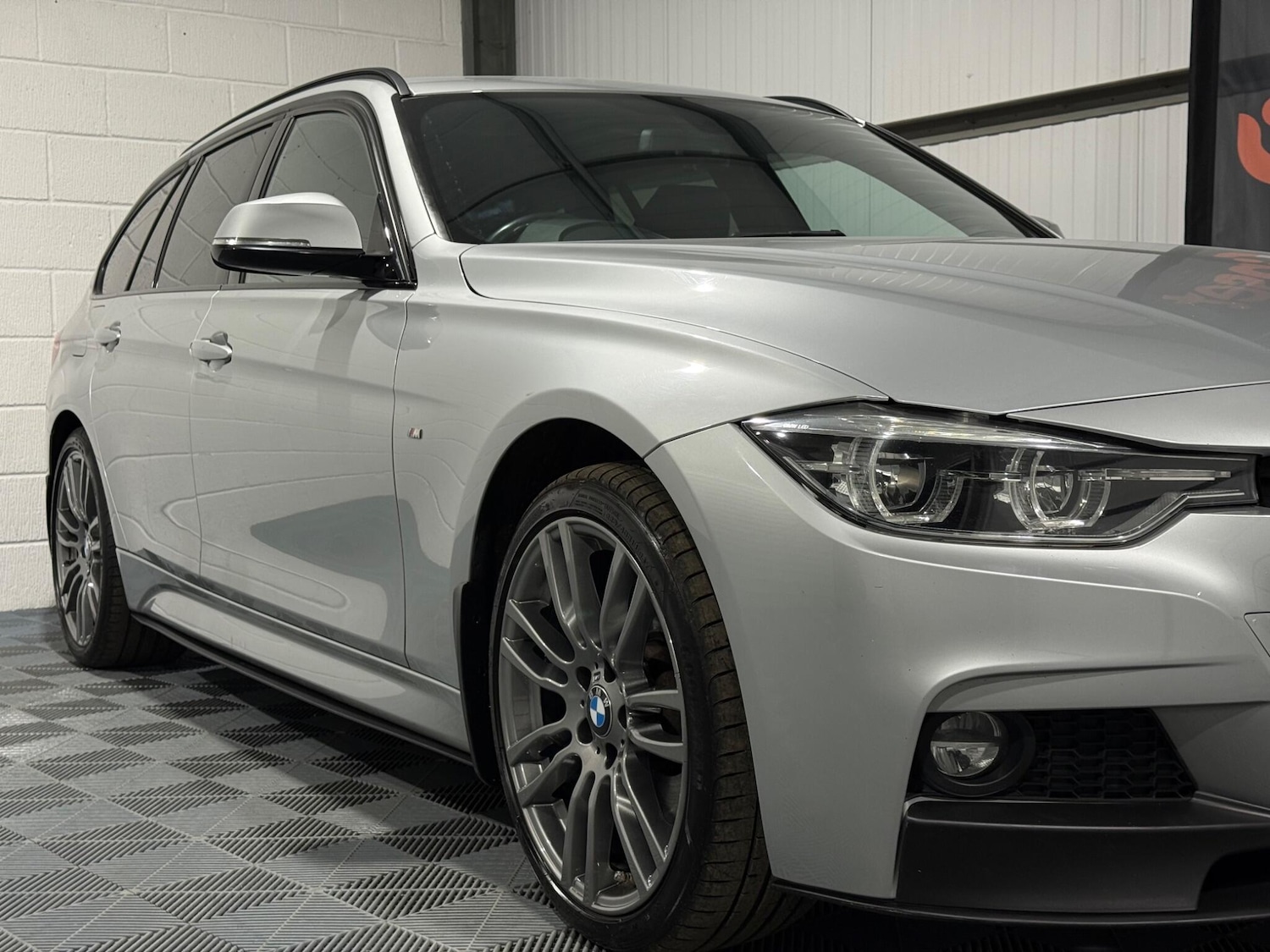 Used BMW 3 Series 2015 for sale - 76646285: Photo 11