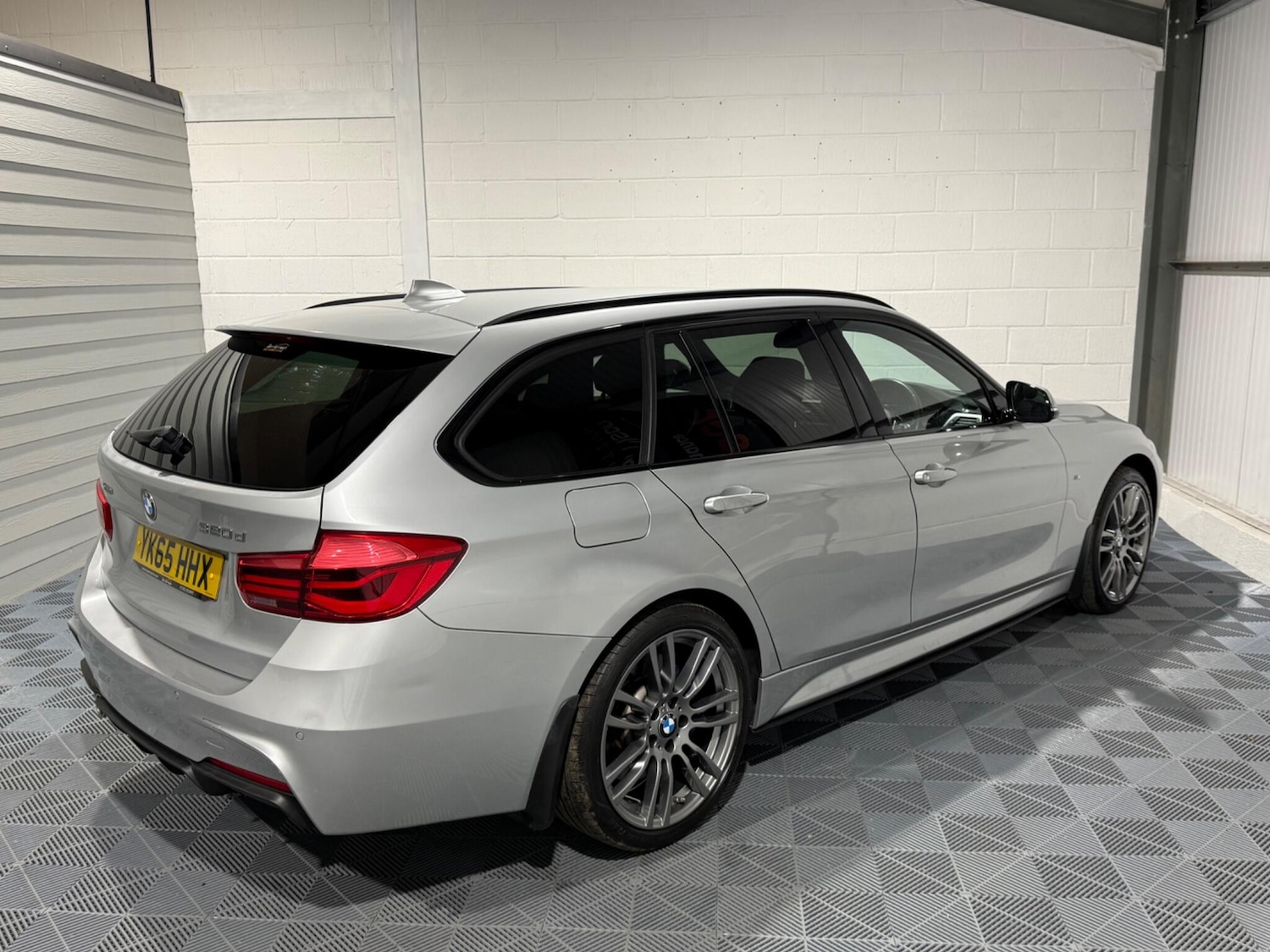 Used BMW 3 Series 2015 for sale - 76646285: Photo 32