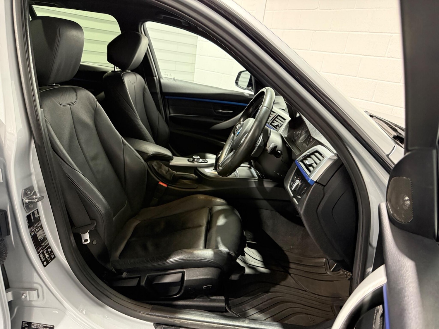 Used BMW 3 Series 2015 for sale - 76646285: Photo 37