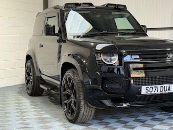 Used Land Rover Defender 90 2021 for sale - 76398461: Photo