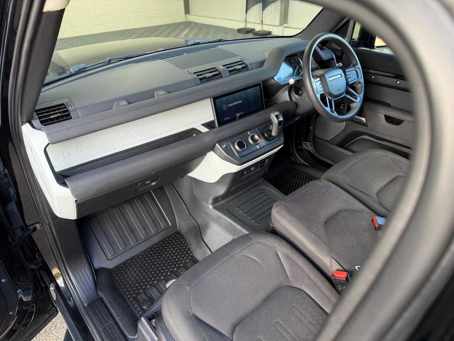 Used Land Rover Defender 90 2021 for sale - 76398461: Photo 37