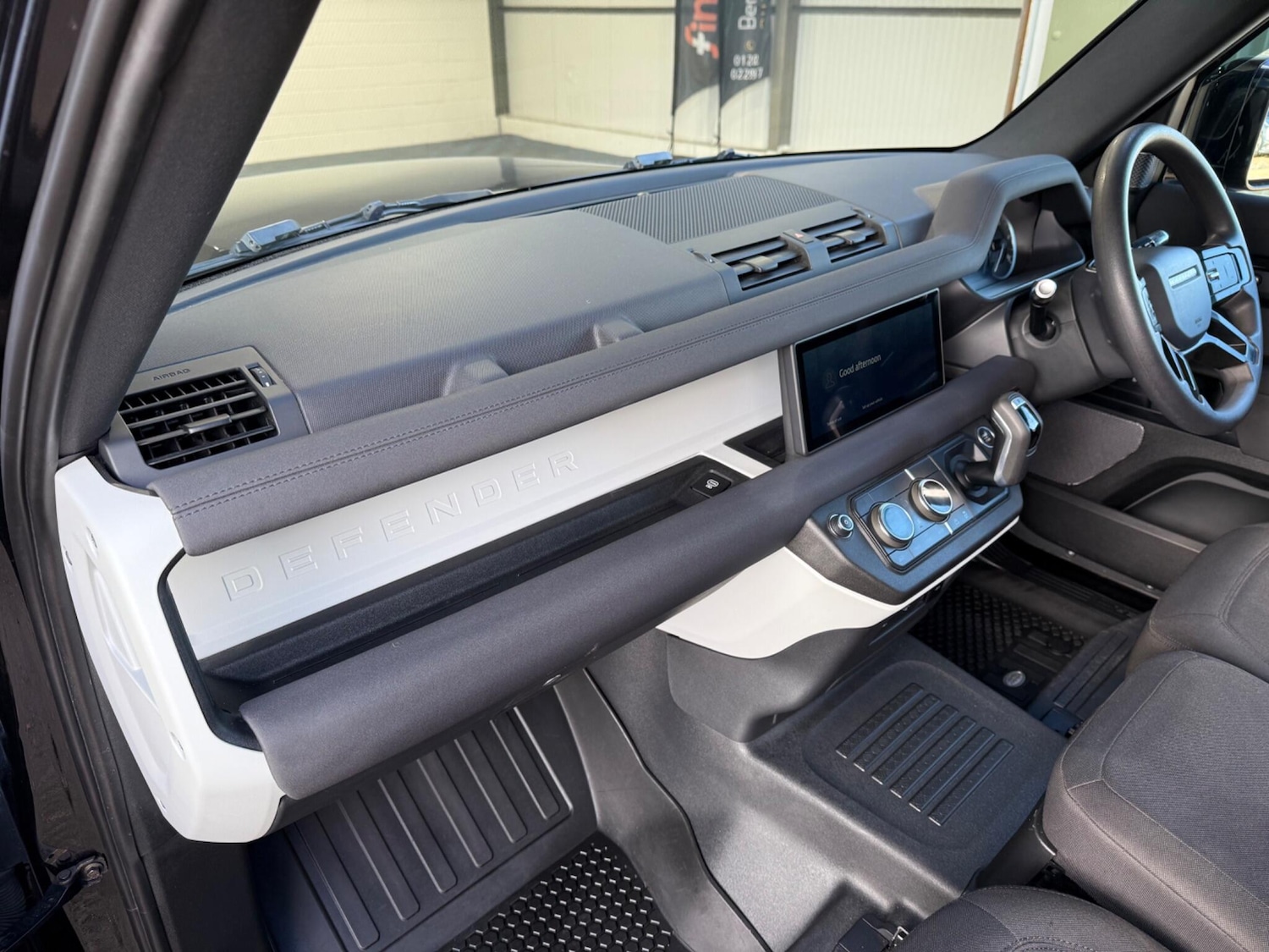 Used Land Rover Defender 90 2021 for sale - 76398461: Photo 38