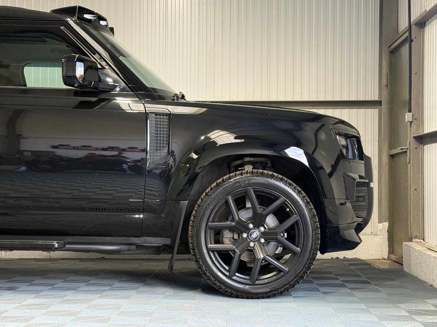 Used Land Rover Defender 90 2021 for sale - 76398461: Photo 56