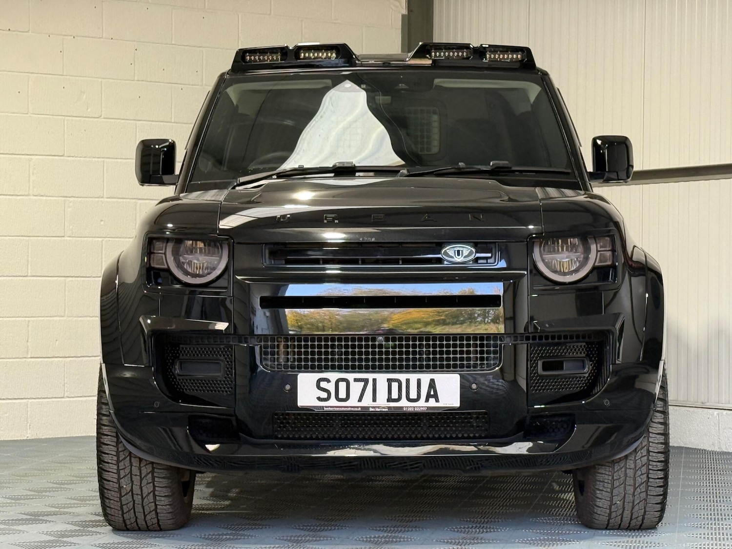 Used Land Rover Defender 90 2021 for sale - 76398461: Photo 8