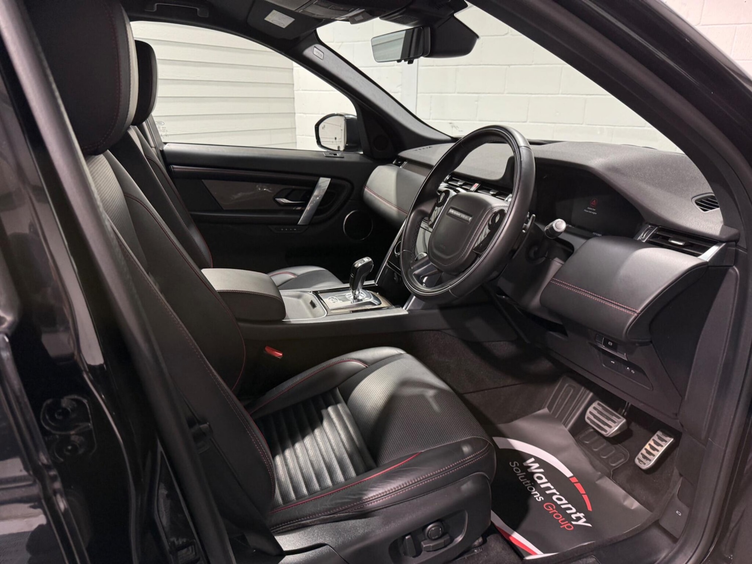 Used Land Rover Discovery Sport 2020 for sale - 76560949: Photo 2