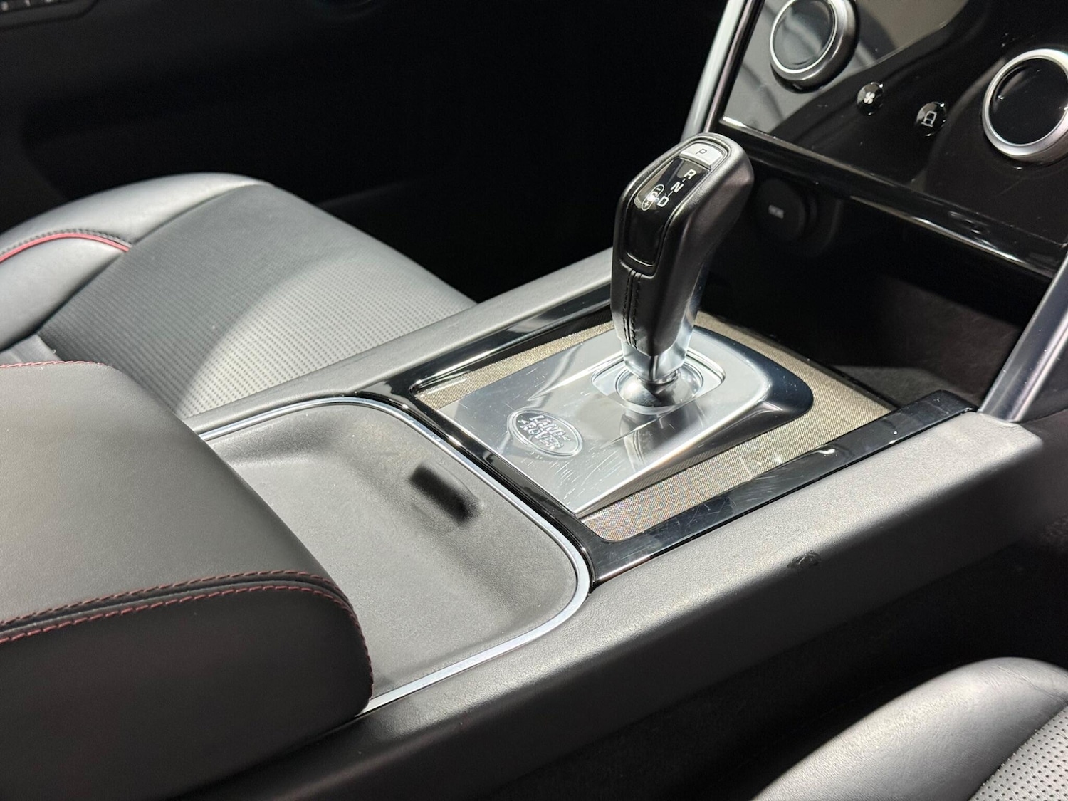 Used Land Rover Discovery Sport 2020 for sale - 76560949: Photo 34