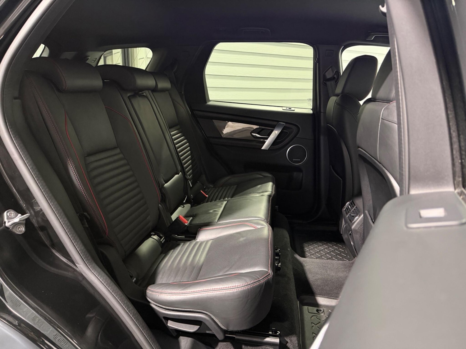 Used Land Rover Discovery Sport 2020 for sale - 76560949: Photo 39