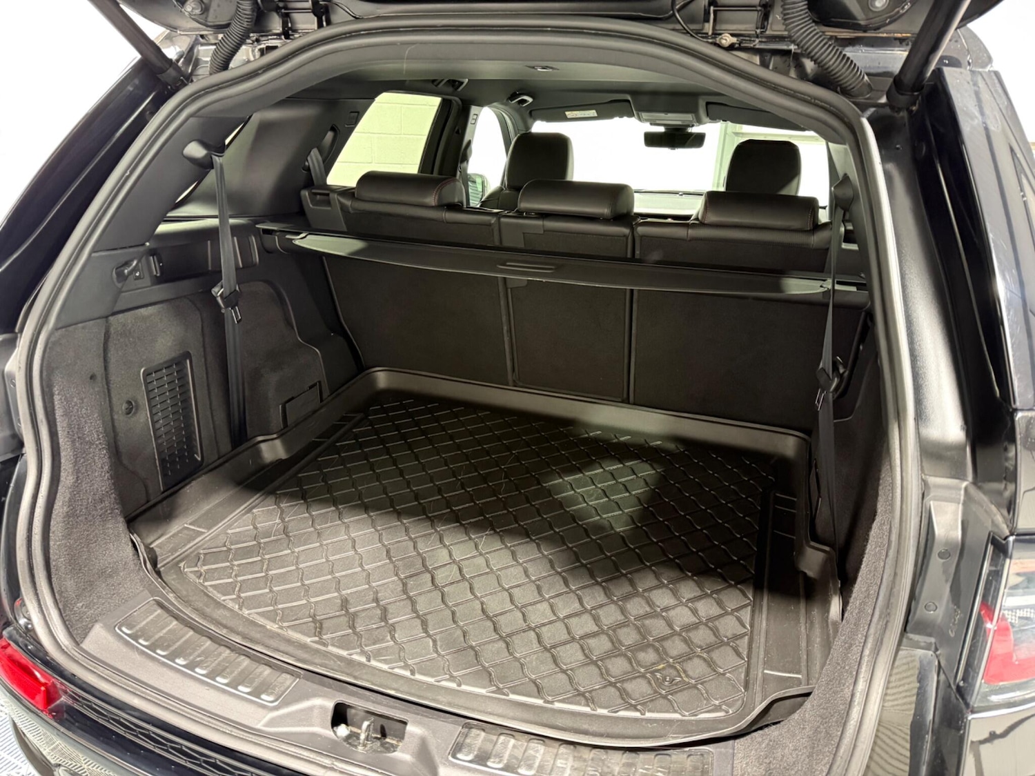 Used Land Rover Discovery Sport 2020 for sale - 76560949: Photo 55