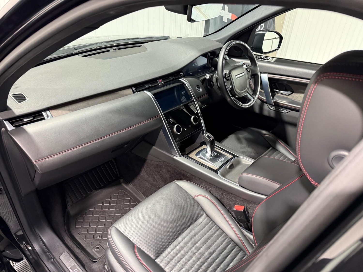 Used Land Rover Discovery Sport 2020 for sale - 76560949: Photo 57