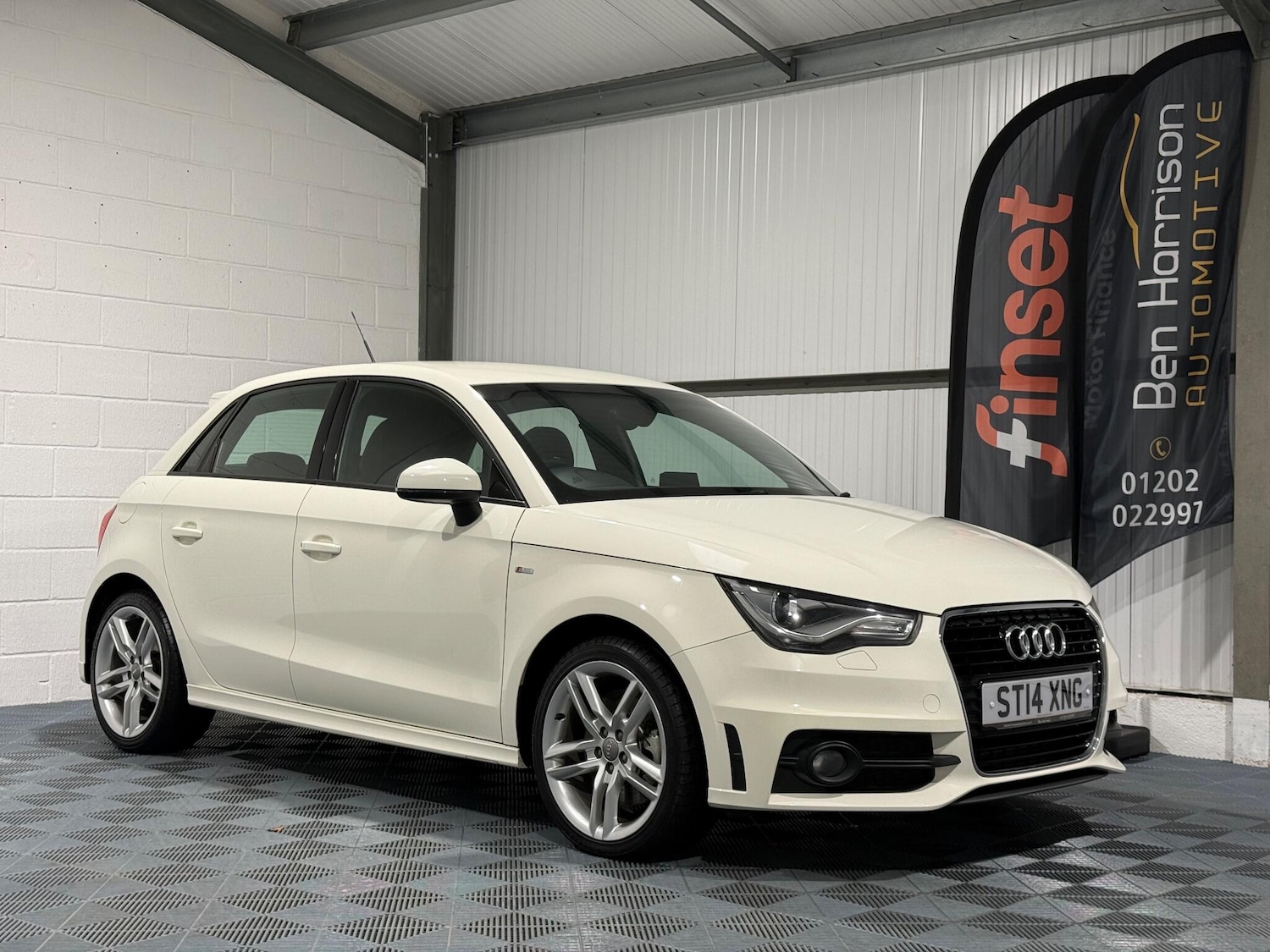 Used Audi A1 2014 for sale - 76899030: Photo 1