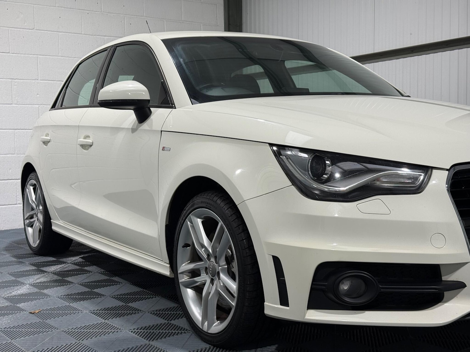 Used Audi A1 2014 for sale - 76899030: Photo 11