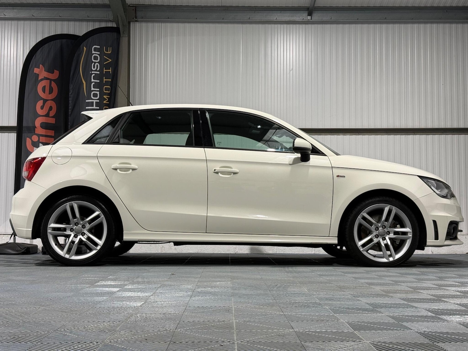 Used Audi A1 2014 for sale - 76899030: Photo 29