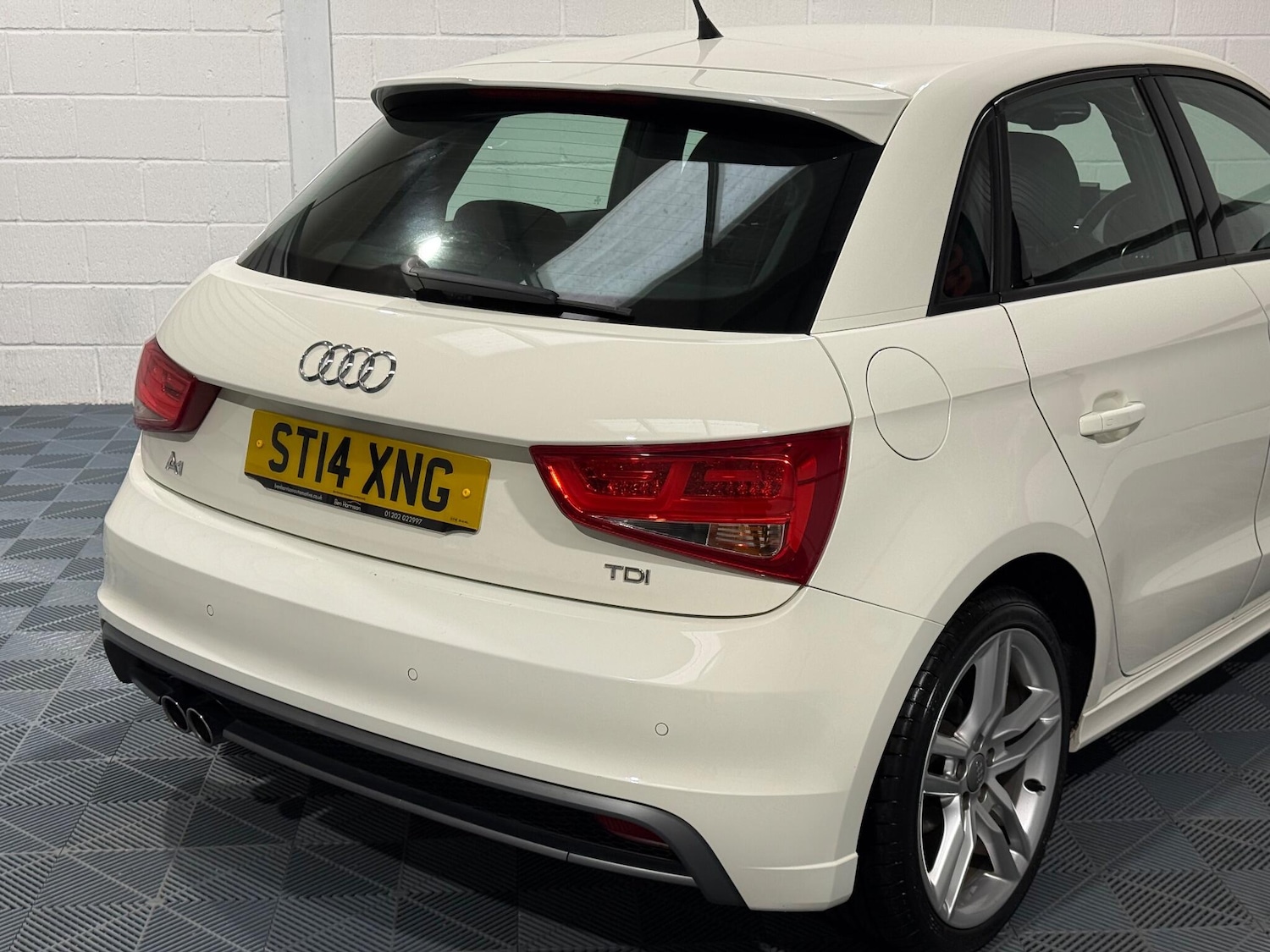 Used Audi A1 2014 for sale - 76899030: Photo 32