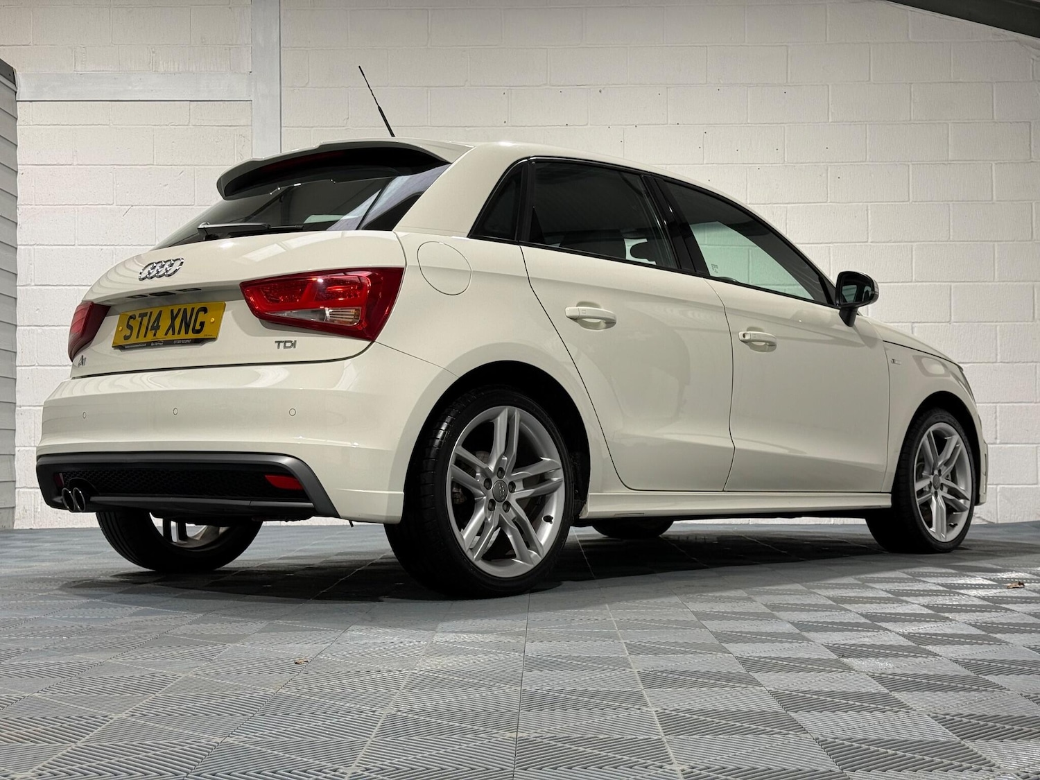 Used Audi A1 2014 for sale - 76899030: Photo 33