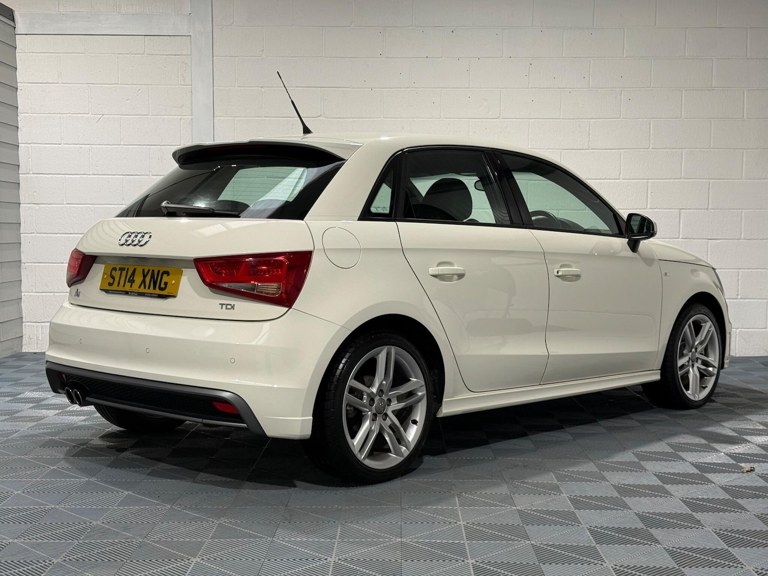 Used Audi A1 2014 for sale - 76899030: Photo 34